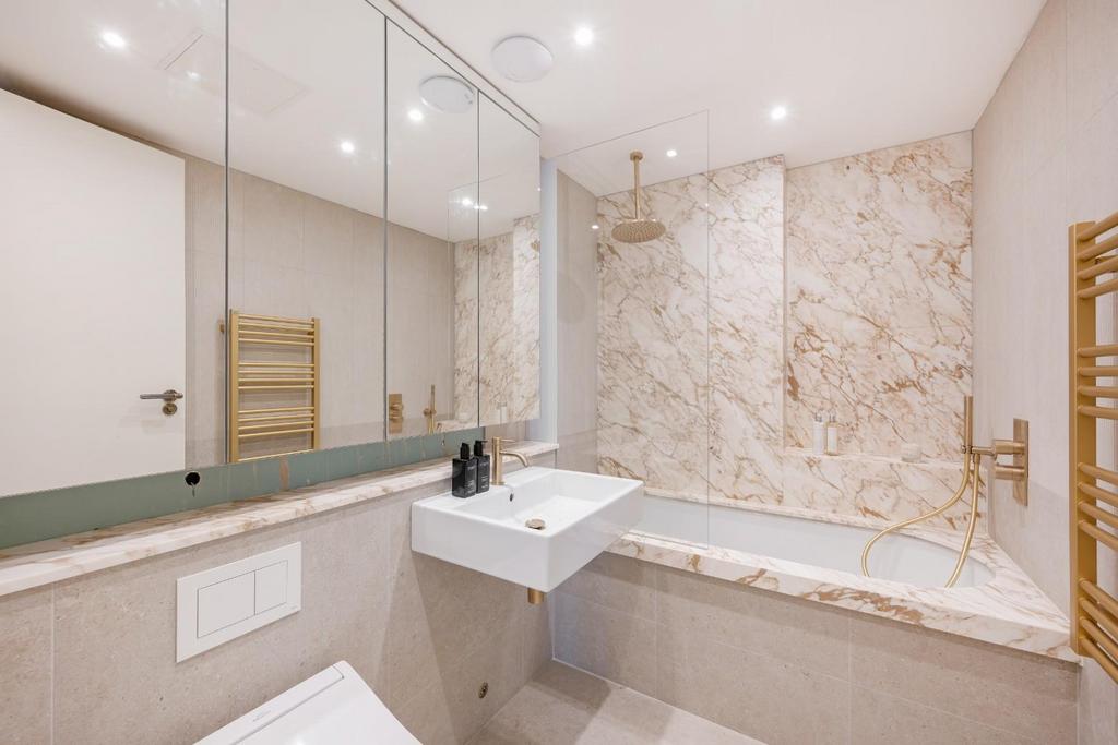 23 Ambika House Hi-37.jpg