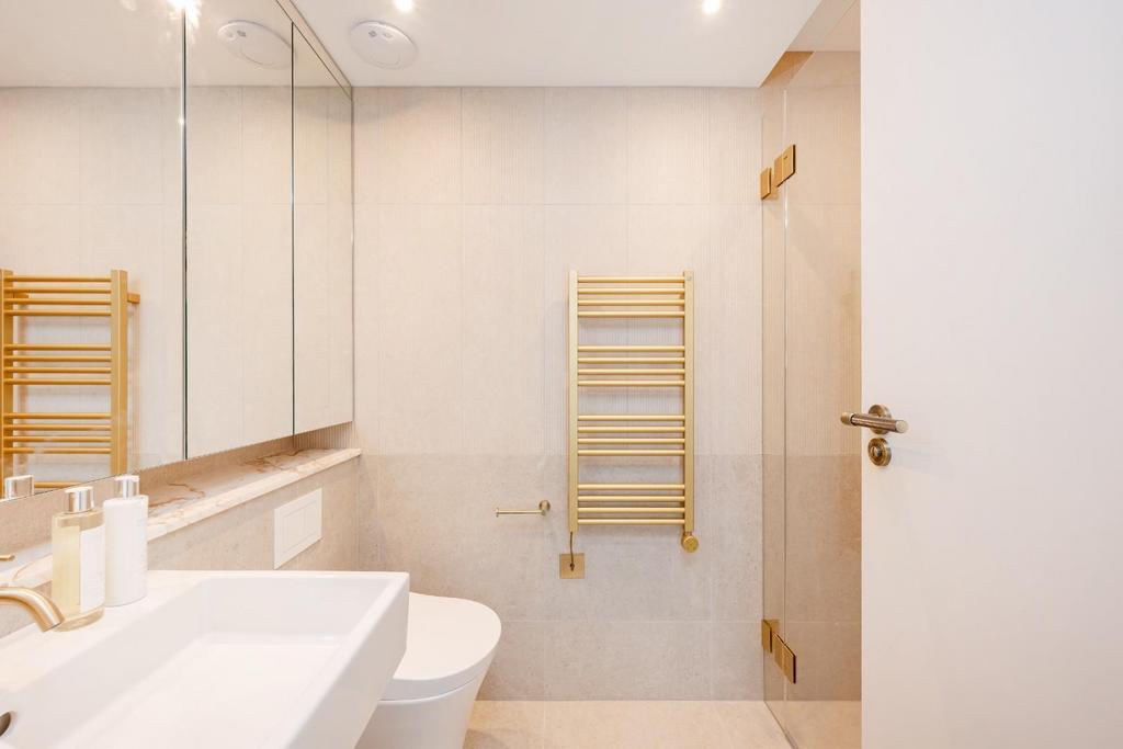 23 Ambika House Hi-27.jpg