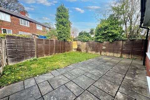 10 Cotswold Close, Prestwich, Manchester, M25 1PJ