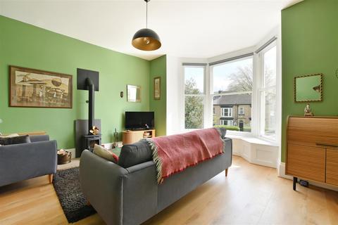 22 Moncrieffe Road, Sheffield, S7 1HR