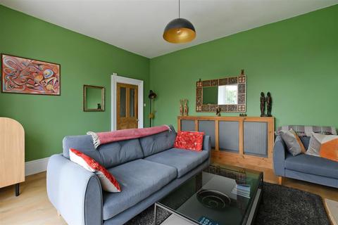 22 Moncrieffe Road, Sheffield, S7 1HR