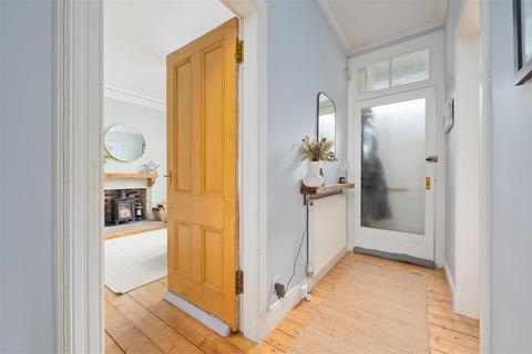 98 Appin Crescent, Dunfermline, KY12 7QS