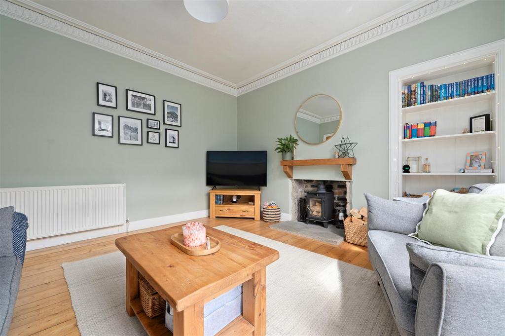 98 Apppin Crescent 013.JPG