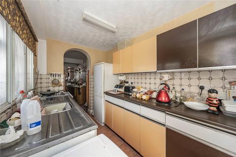 2 bedroom semi-detached house for sale, Hanworth Road, Hounslow