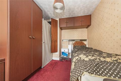 2 bedroom semi-detached house for sale, Hanworth Road, Hounslow