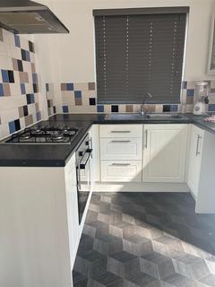 2 bedroom terraced house to rent, Siddow Common, Leigh WN7