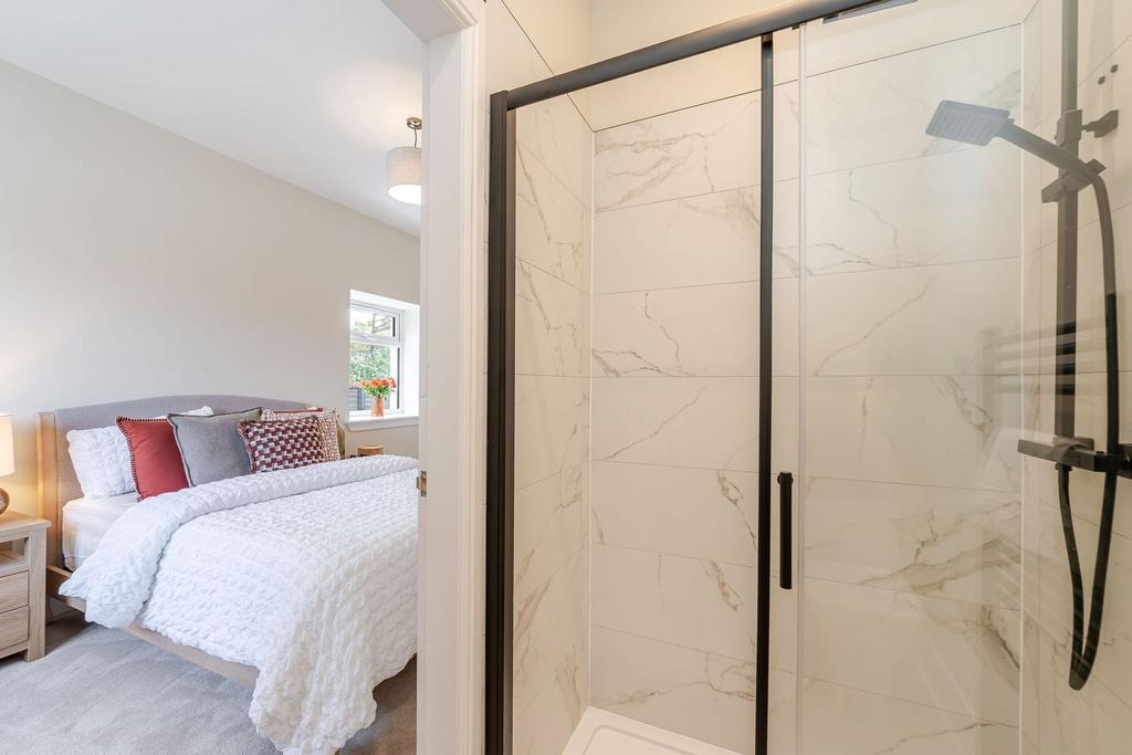En Suite Shower