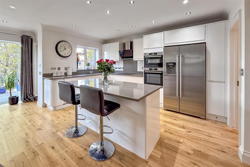 33a Mount Drive-20.jpg
