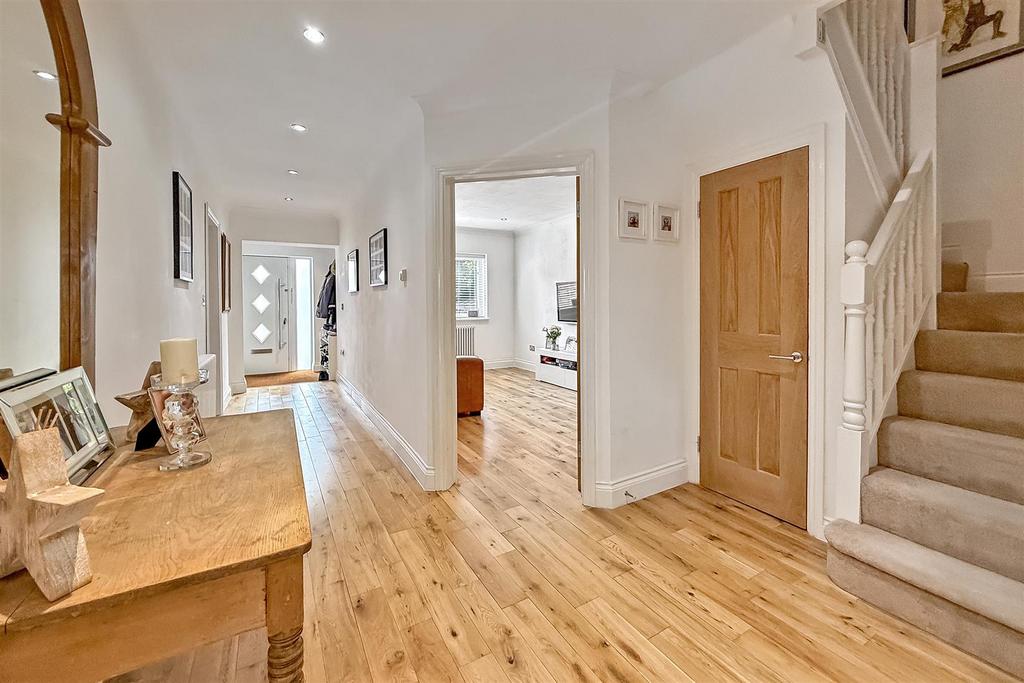 33a Mount Drive-7.jpg