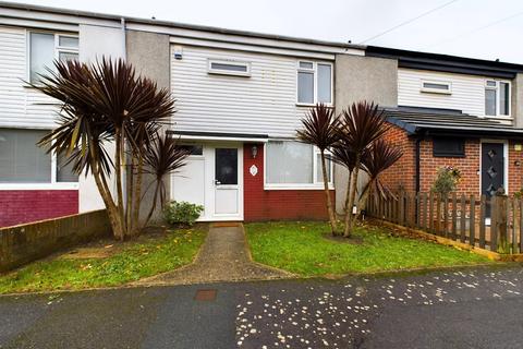 3 bedroom terraced house for sale, Skipper Way, Lee-On-The-Solent PO13