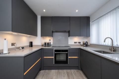 3 bedroom detached house for sale, Golf Road, Deal, CT14