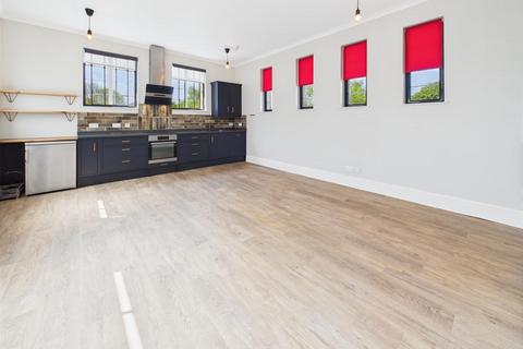 2 bedroom end of terrace house to rent, Kempthorne Lane, Bath