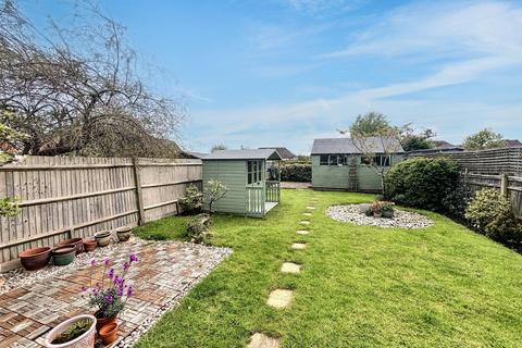 26 Broad Road, Eastbourne, BN20 9QU