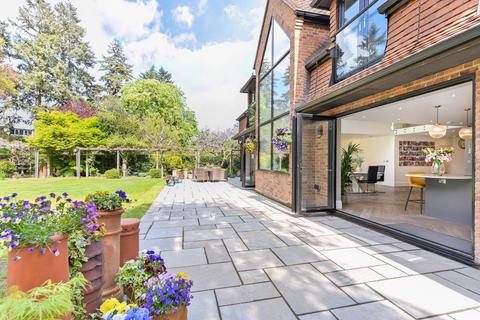 26 Clevehurst Close, Stoke Poges, Slough, SL2 4EP