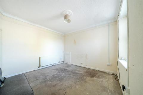 undefined, Middle Road, Gendros, Swansea