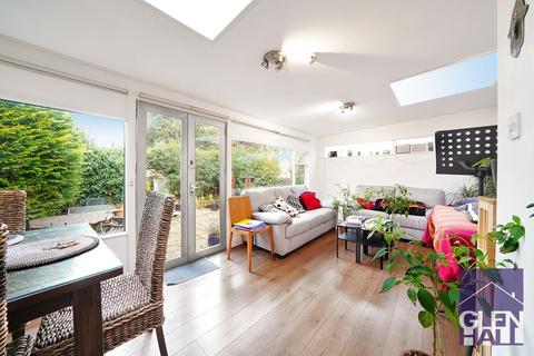 93 Waterfall Road, London, N11 1BT