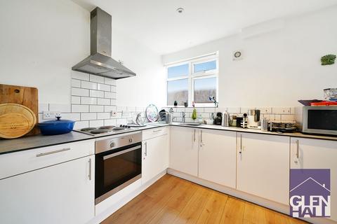 93 Waterfall Road, London, N11 1BT