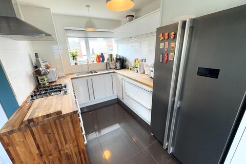16 Campbell Road, Hartlepool, TS25 3AZ