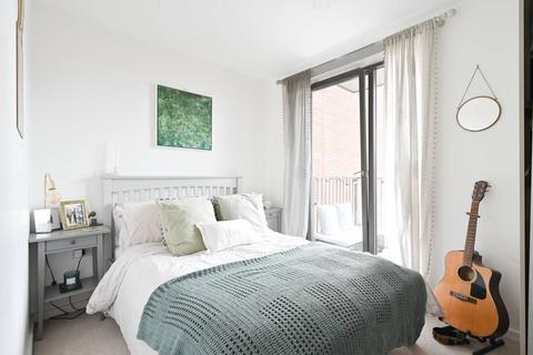Flat 29, Katie Court, 7 Edwin Street, London, E16 1XS