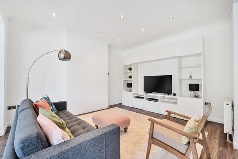209 Court Road, London, SE9 4TG