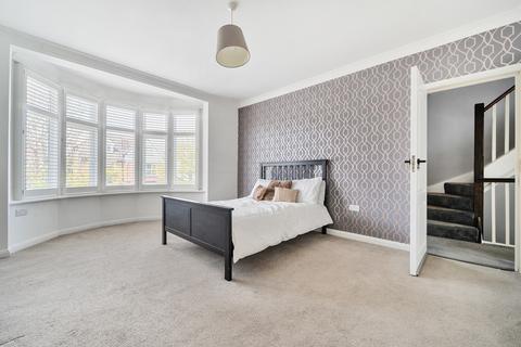 209 Court Road, London, SE9 4TG
