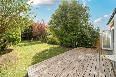 209 Court Road, London, SE9 4TG