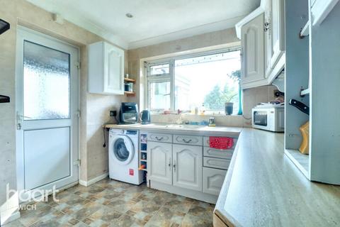 1 Janebrook Road, Ipswich, IP2 9HY