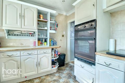 1 Janebrook Road, Ipswich, IP2 9HY