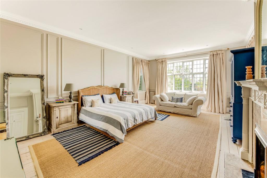 Principal Bedroom
