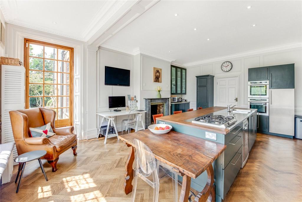 Kitchen/Dining