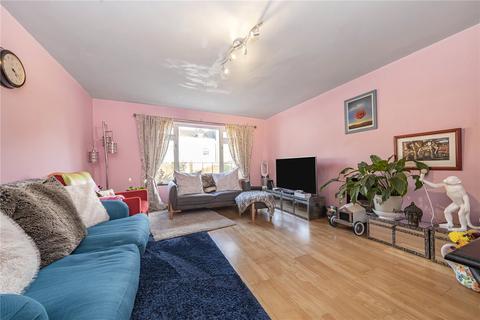 2 bedroom maisonette for sale, Church Street, Hampton