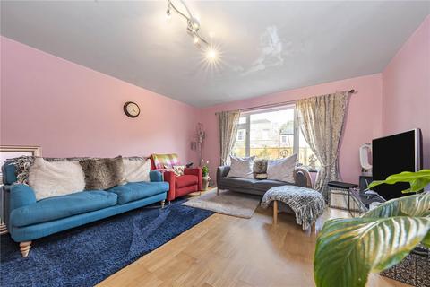 2 bedroom maisonette for sale, Church Street, Hampton
