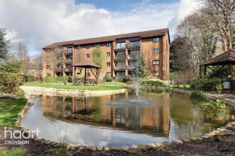2 bedroom flat for sale, Campion Close, Croydon