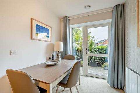 undefined, Monument Place, Endless Street, Salisbury