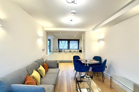 3 bedroom penthouse to rent, Drummond Street, London NW1
