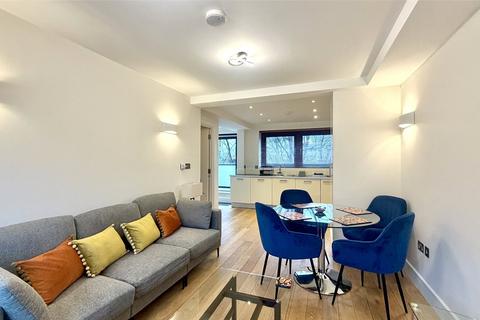 3 bedroom penthouse to rent, Drummond Street, London NW1