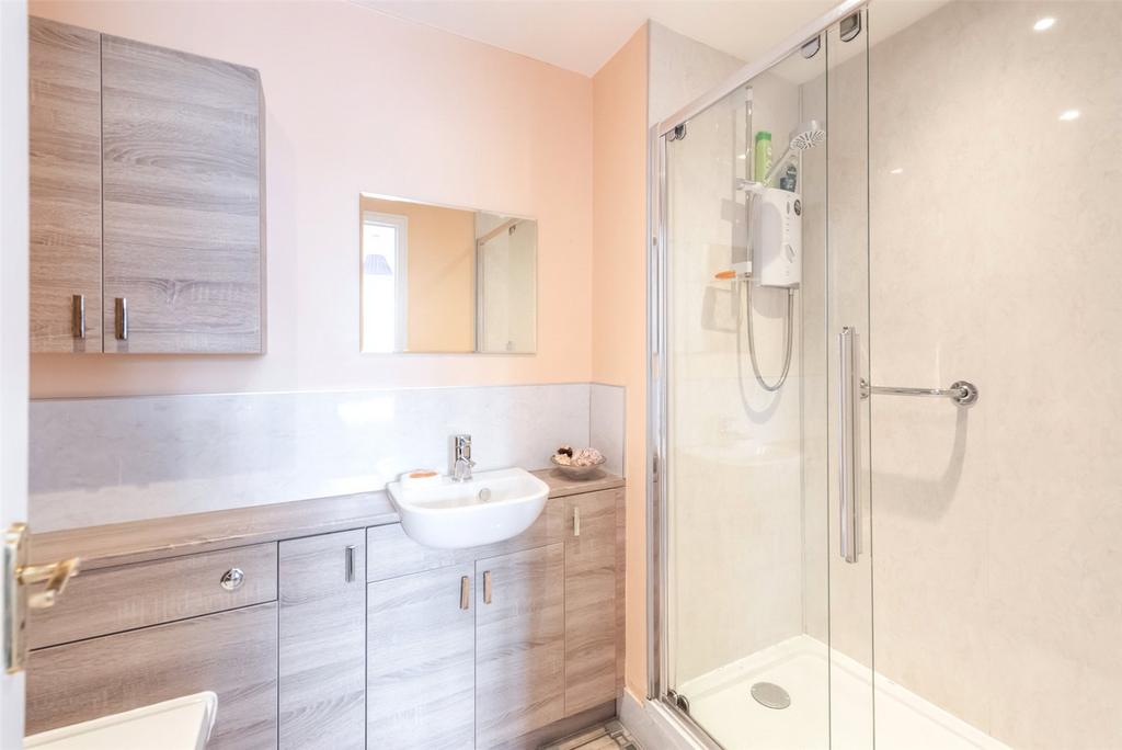 Ensuite
