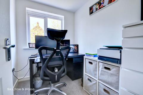 29 Aster Drive, Rugby, CV23 0HR