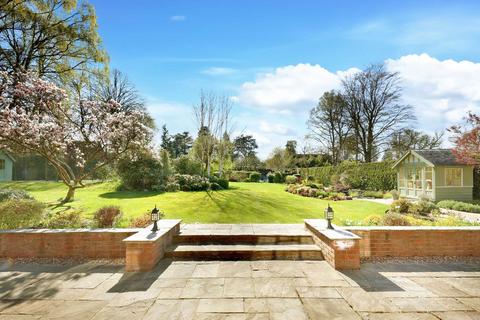 undefined, Burtons Way, Chalfont St. Giles, Buckinghamshire, HP8