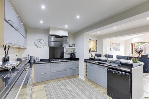 49 Bodmin Drive, Nottingham, NG8 5LG