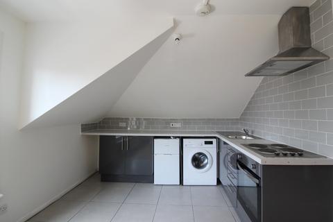 1 bedroom flat to rent, Streatham High Road