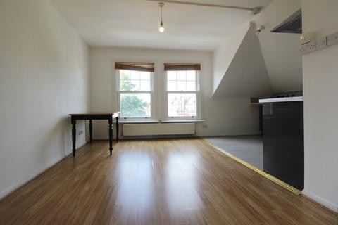 1 bedroom flat to rent, Streatham High Road