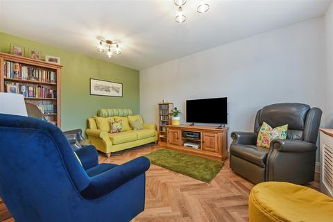 3 bedroom house for sale, Kingsmead Avenue, Chichester