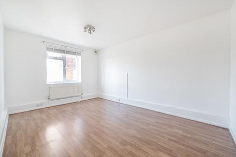2 bedroom apartment for sale, Dabbs Hill Lane, Northolt, Middlesex