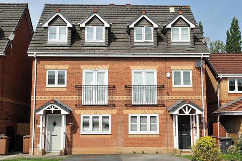 9 Sandywarps, Irlam, Manchester, M44 6RF