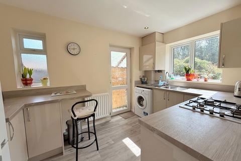 2 bedroom detached bungalow for sale, Hunscote Close, Shirley
