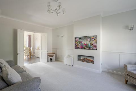 42 Lampern Crescent, Billericay, CM12 0FD