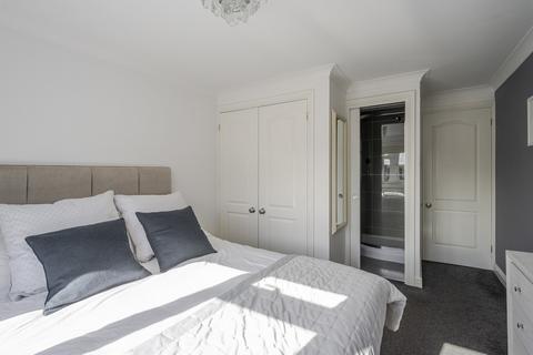 42 Lampern Crescent, Billericay, CM12 0FD