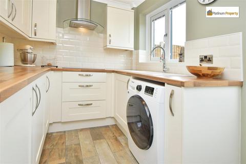 52 Charminster Road, Stoke-on-trent, ST3 7TB