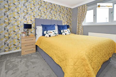 52 Charminster Road, Stoke-on-trent, ST3 7TB